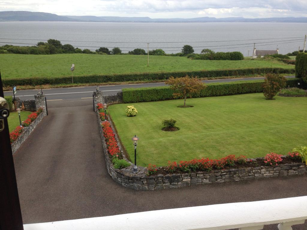 Seawater View Accomadation - Only *